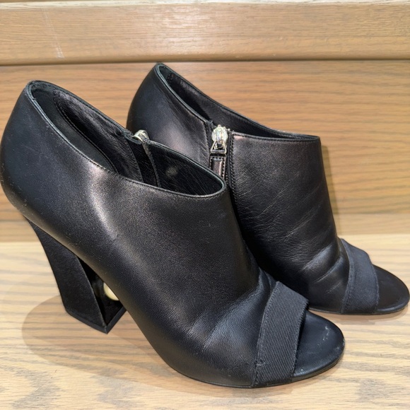 CHANEL Black Peep Toe Lambskin Ankle Boot with Faux Pearl - Picture 4 of 7